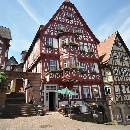 Hotel Schmuckkaestchen Miltenberg Exterior foto